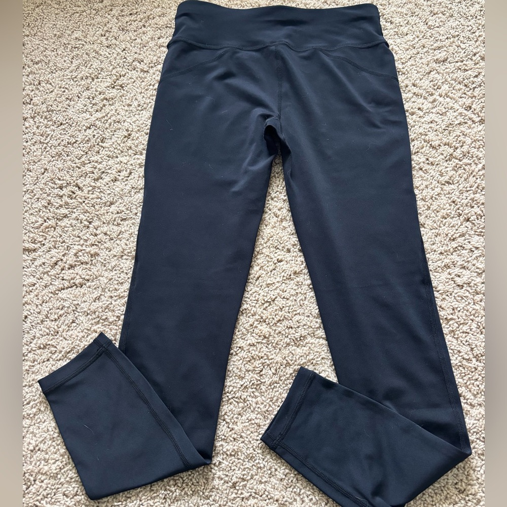 All in Motion Everyday Soft Ultra High Rise 7/8 Leggings